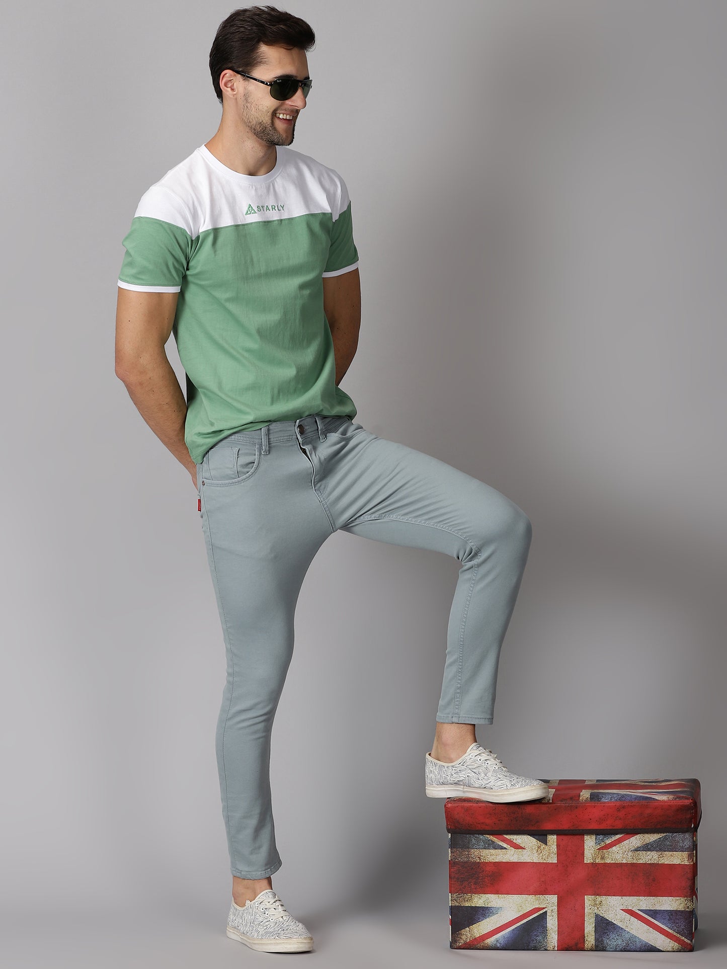 ColourBlocked T-Shirt: White-Green