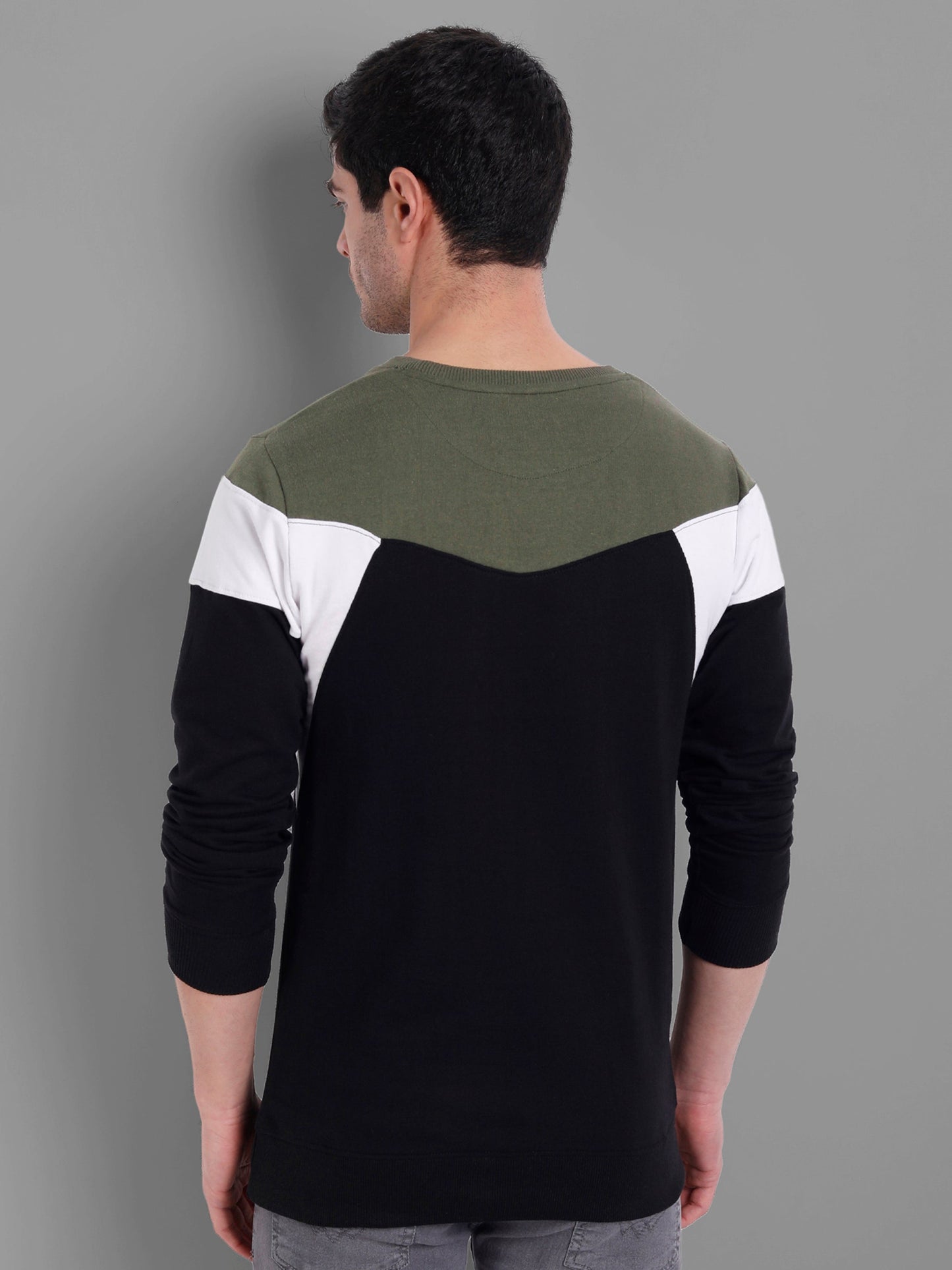 Men Black-Coloured Colourblocked Cotton Sweatshirt