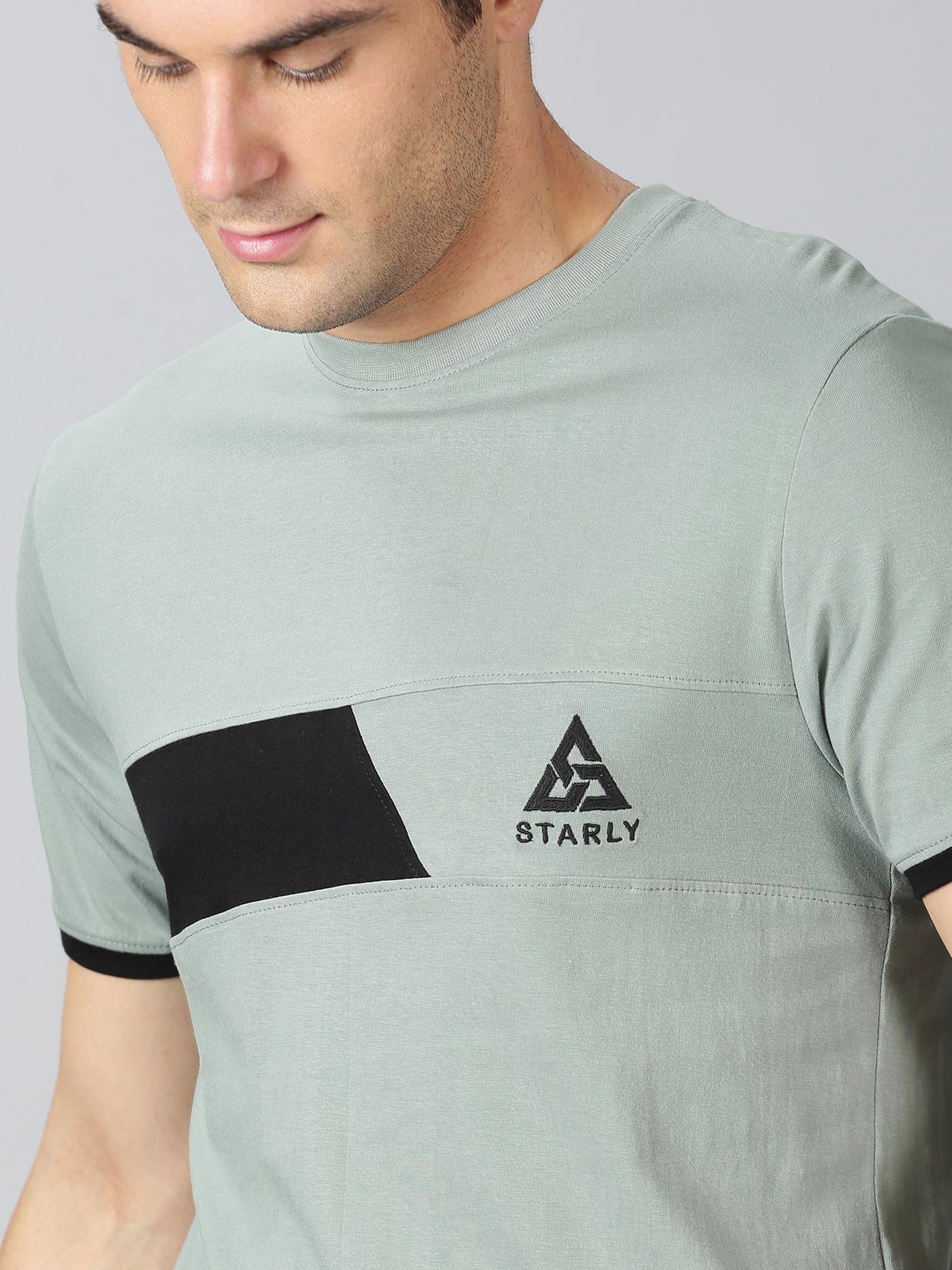 ColourBlocked T-Shirt: C-Green