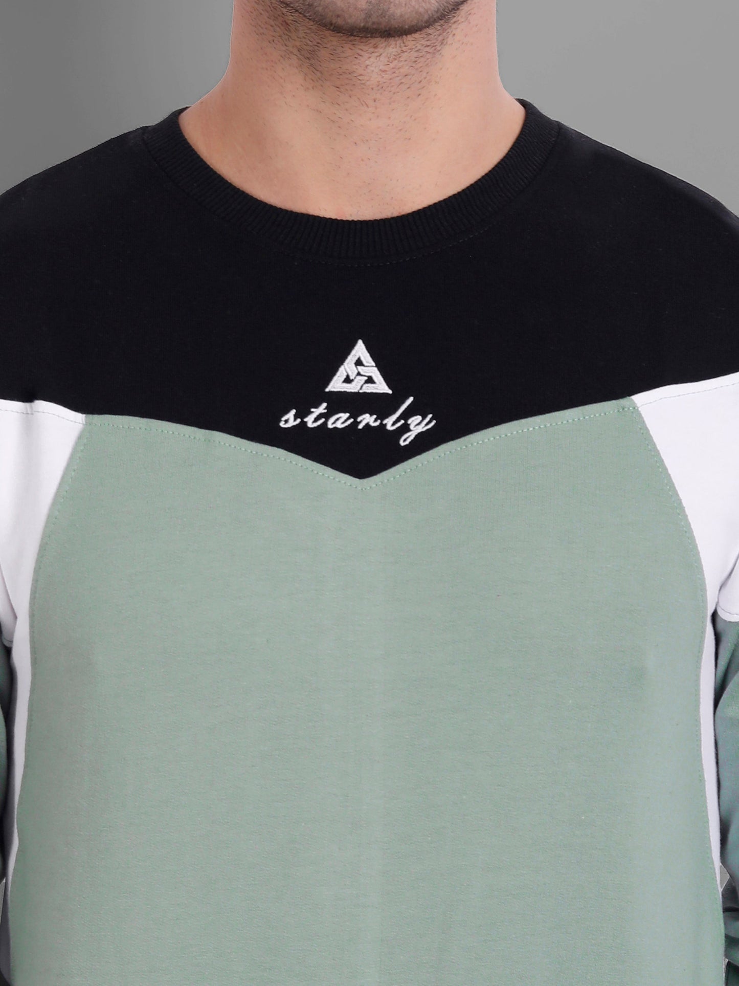 Men C-Green-Coloured Colourblocked Cotton Sweatshirt